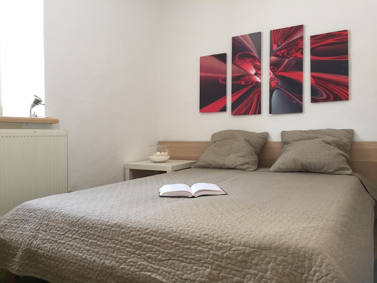 Alexander Apartment Innsbruck Bagian luar foto